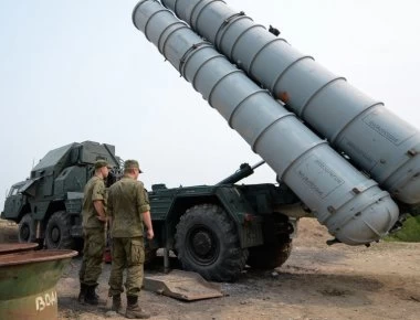 Η Συρία ενεργοποίησε τους S-300 για την επόμενη ισραηλινή επιδρομή